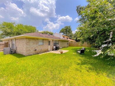 10115 Swirling Winds Dr, Houston, TX 77086 - photo 4