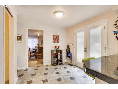 Entrance/Foyer