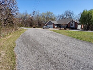 35 Oniell Cir, Bella Vista, AR 72715 - photo 2