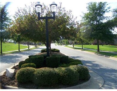 -- Autumn Ave, Bentonville, AR 72712 - photo 2