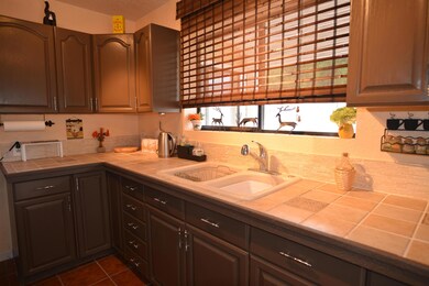 380 W Center St, Parowan, UT 84761 - photo 5