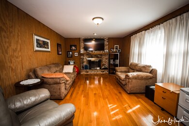 1305 Zange Dr, Algonquin, IL 60102 - photo 5