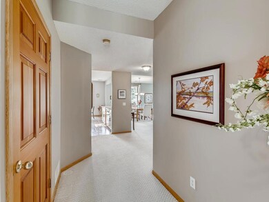 7340 Bolton Way Inver Grove-003-004-Foyer-MLS_Size
