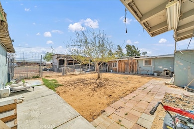 26447 Twenty Mule Team Rd, Boron, CA 93516 - photo 5