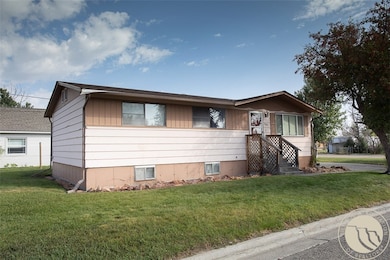 125 7th St E, Hardin, MT 59034 - photo 2