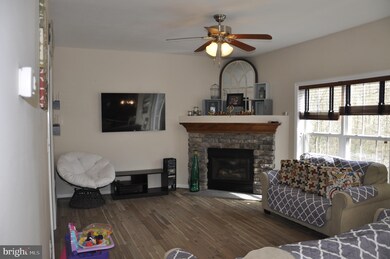 48 Acadia St, Stafford, VA 22554 - photo 4