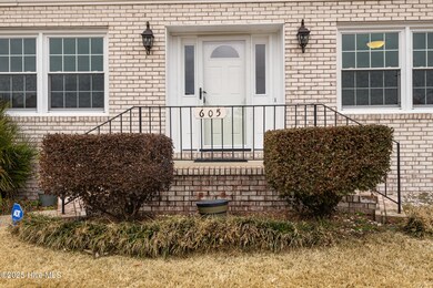 605 Windemere Road (3)