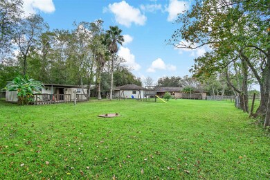 1802 County Road 936c, Alvin, TX 77511 - photo 6
