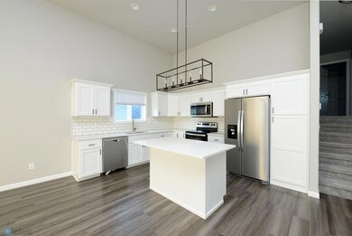 6850 Thomas St, Horace, ND 58047 - photo 4