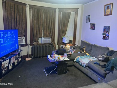 563 Morris St, Albany, NY 12208 - photo 2