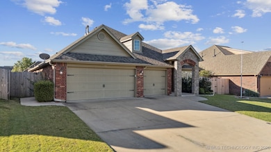 11802 E 105th Place N, Owasso, OK 74055 - photo 3