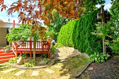 33 Munroe St, Lowell, MA 01850 - photo 4