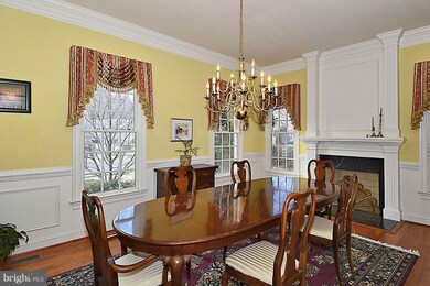 3820 Village Park Dr, Chevy Chase, MD 20815 - photo 4