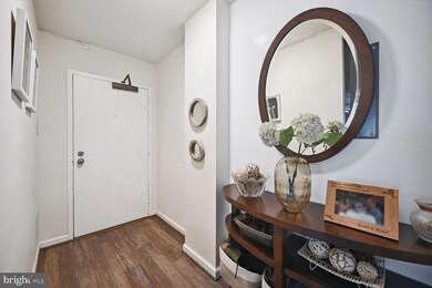 The Lauren unit 602, Washington, DC 20036 - photo 2