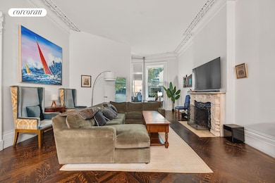 7 W 16th St unit TH, New York, NY 10011 - photo 6