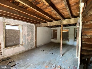 122 E Rittenhouse St, Philadelphia, PA 19144 - photo 4