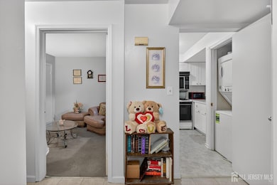 2704 Jesse Way, Piscataway, NJ 08854 - photo 6