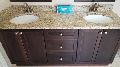 424 Le Parc Cir unit 275, Buffalo Grove, IL 60089 - photo 4