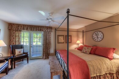 007_Master Bedroom
