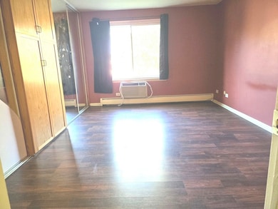 1117 S Old Wilke Rd unit 206, Arlington Heights, IL 60005 - photo 2