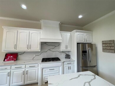 732 Lonesome Dove Trail, Hurst, TX 76054 - photo 5