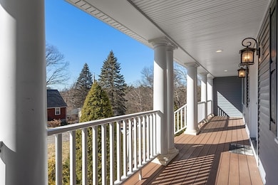 4 Pine Ave, Burlington, MA 01803 - photo 2