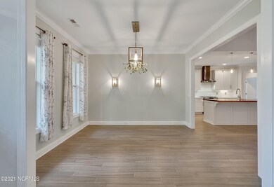3336ParamountWay-05