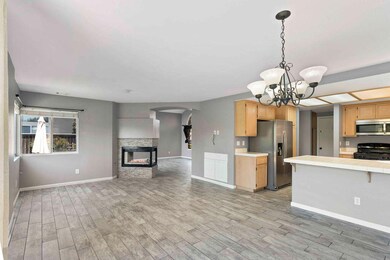 Dining - 1301 Stonebrook Dr Lompoc CA