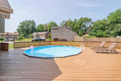 8303 Rosebowl Ct, Louisville, KY 40291 - photo 6
