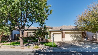 362 W Knight Ln-4