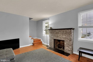 1109 Fairview Rd, Hagerstown, MD 21742 - photo 2