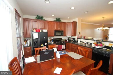 25318 Shipley Terrace unit 34A, Chantilly, VA 20152 - photo 2