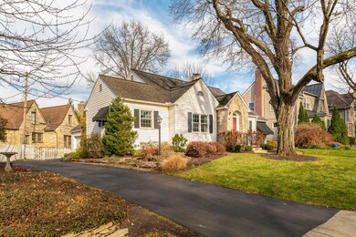 48 e Dunedin Rd-6