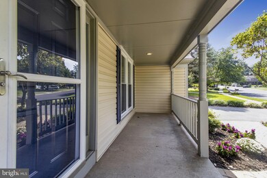 2609 Stone Mountain Ct, Herndon, VA 20170 - photo 4