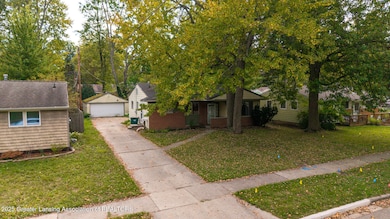 2039_Holly_Way_MAX-9