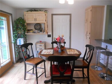 200 Hearthstone Rd, Chittenango, NY 13037 - photo 5