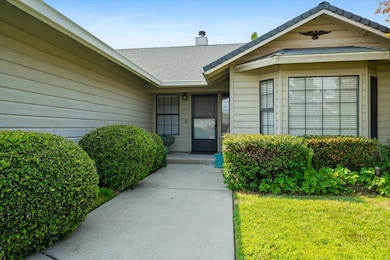 2733 Crystal Tree Dr, Redding, CA 96001 - photo 2