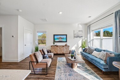 1122 Wenna Way, Kingsport, TN 37664 - photo 3