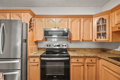 232 Canton St unit 201, Randolph, MA 02368 - photo 4