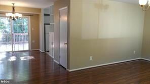 1109 Cottage St SW, Vienna, VA 22180 - photo 4