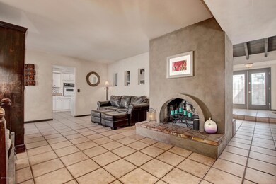 2086 E Balboa Dr, Tempe, AZ 85282 - photo 6