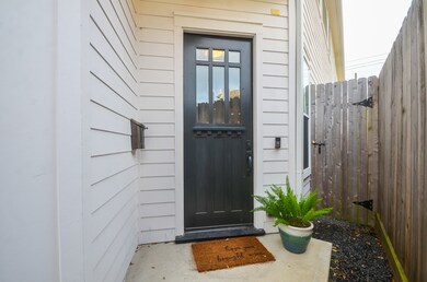 114 E 27th St, Houston, TX 77008 - photo 5