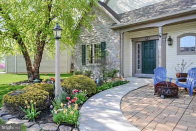 107 Charlan Blvd, Mount Joy, PA 17552 - photo 4