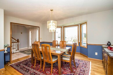 795 Katherines Ridge Ln, Columbus, OH 43235 - photo 2