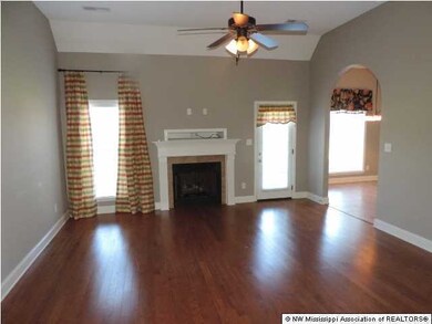 1540 Hernando Pointe Cove S, Hernando, MS 38632 - photo 2