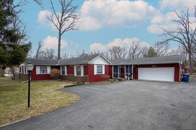 261 Robinwood Ave, Columbus, OH 43213 - photo 2