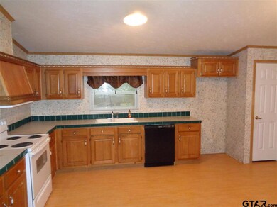 10889 Oak Hill Dr, Tyler, TX 75707 - photo 7