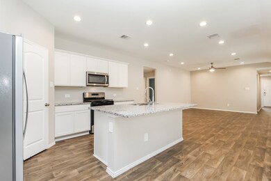 9944 Glen Brook Ln, Magnolia, TX 77354 - photo 4