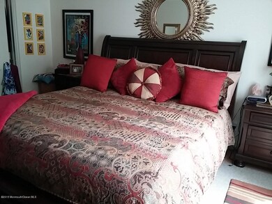 65 Frontier Way unit 5, Tinton Falls, NJ 07753 - photo 3