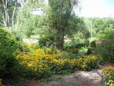 382 Lower Rd, Deerfield, MA 01342 - photo 5